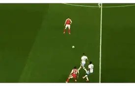 费蜕变记,阿勒代斯点,球场挥臂动,伟德体育,伟德体育官网,伟德体育平台,伟德体育官方网站