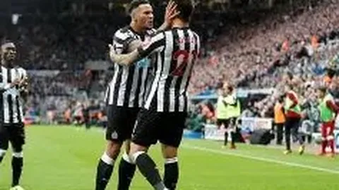 46秒闪电破荒！埃基蒂克英超开赛神速，两战轰入三球，明特失误成笑谈！