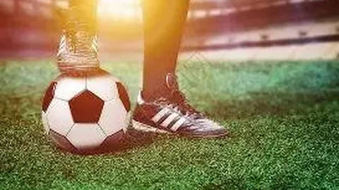 内马尔出轨视频引发巴媒热议，未婚妻情绪不稳，家中气氛凝重